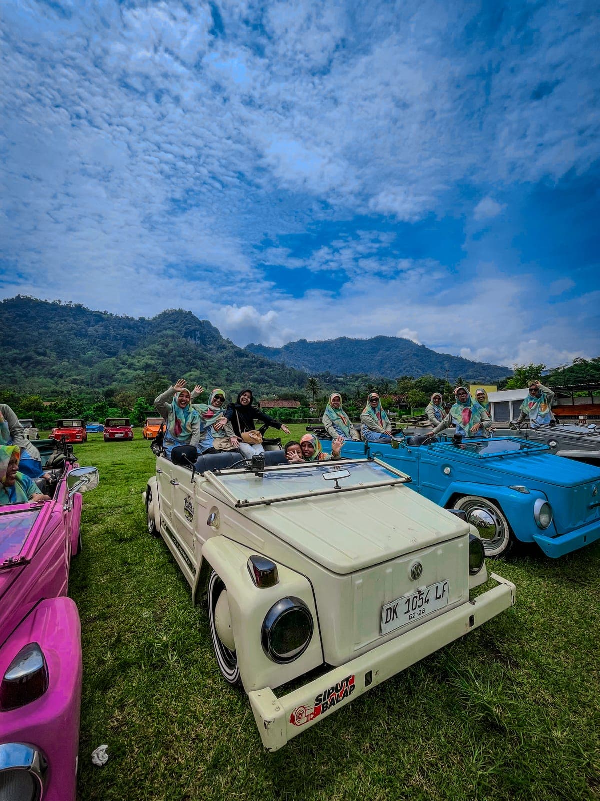 Paket Wisata Medium Trip - Explore Borobudur - slide 1